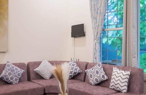New Delhi Villa | Alaya Stays 3 BHK with Pvt Pool-Daffodil