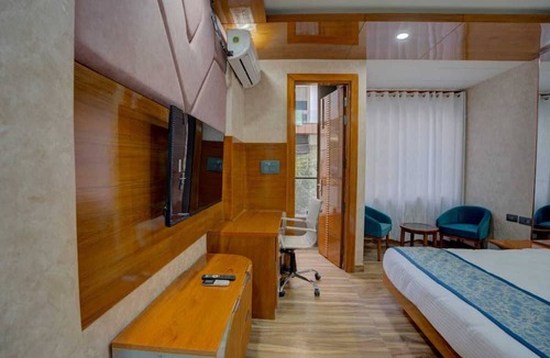 DLF Phase 3 Apartment | Platinum Service Apartment DLF Phase 3