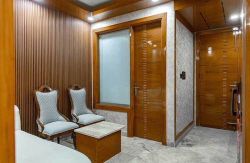 DLF Phase 3 Apartment | Platinum Service Apartment DLF Phase 3