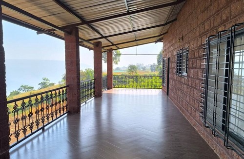 Mahabaleshwar Bed & Breakfast | Eagle Eye Resort