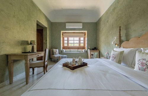 Adarsh Nagar Resort | Niravi Jaipur