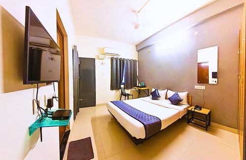 Porur Hotel | Blessings Prime Porur