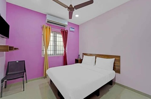 Thoraipakkam Hotel | Pavis