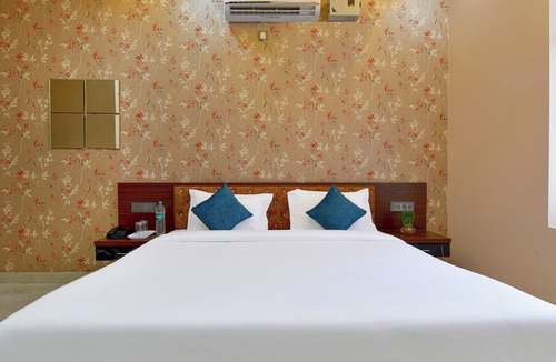 Bhiwadi Hotel | Hotel Bilaspur Pride