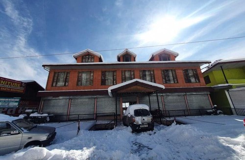 Theog Hotel | Ashirwad Homestay