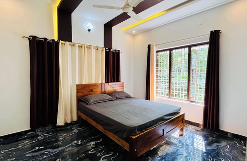 Virarajendrapet Bed & Breakfast | Moonlight Stay