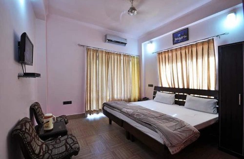Dhunar Gaon Resort | Sapphero Chanakya Resort