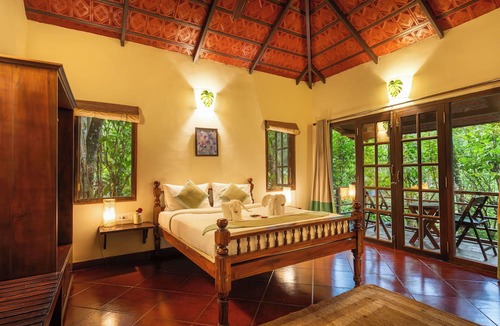 Sulthan Bathery Hotel | Raindrops Resort