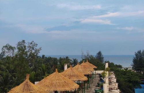 Saint Martin's Island Hotel | Blue Marine Resort