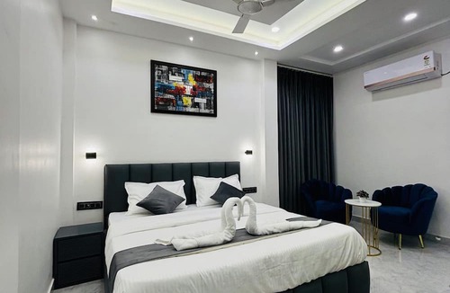 Allahabad Hotel | Rk Villa