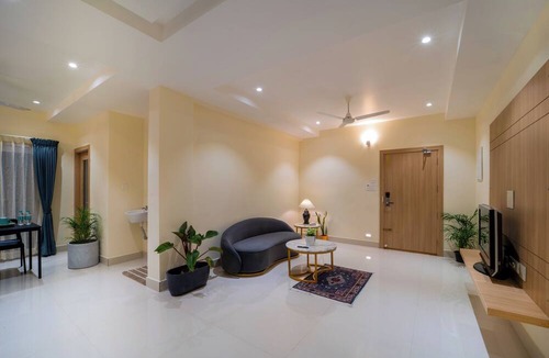 Chengalpattu Hotel | Mcity Elite Suites