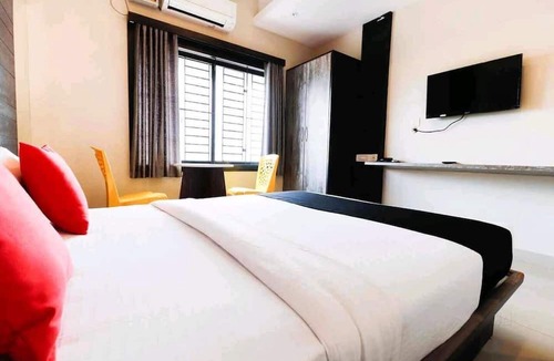Adyar Hotel | HOTEL PLAZA AVENUE