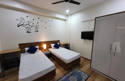 Noida Hotel | Axel Accommodation