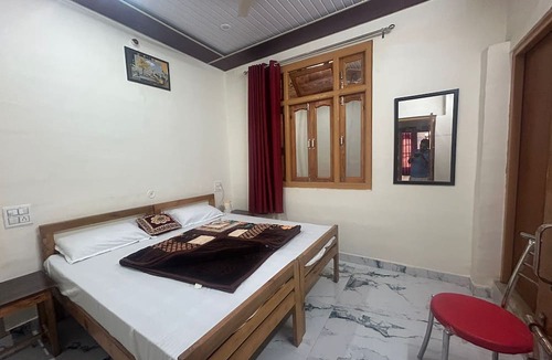 Uttarkashi Hotel | Hotel Royal Sainik
