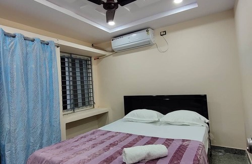 Madhurawada Hotel | Aariv Home Stay