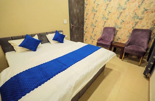 Panipat Hotel | Holiday Green