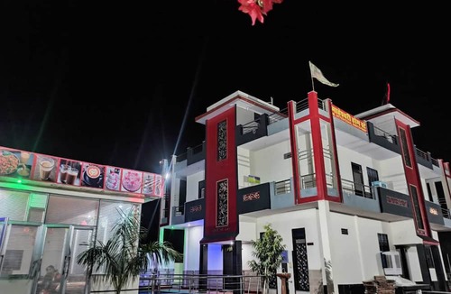 Jamwa Ramgarh House | Maheshwari Homestay By GRB