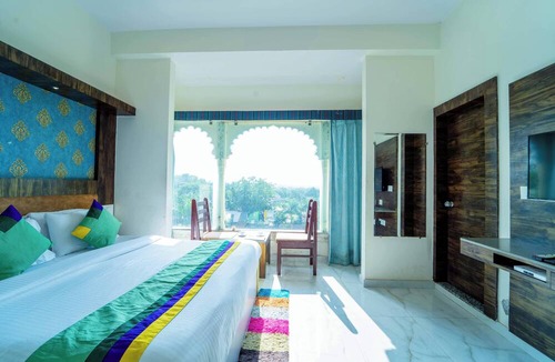 Lake Pichola Hotel | Treebo The Aravali Getaway