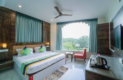 Lake Pichola Hotel | Treebo The Aravali Getaway