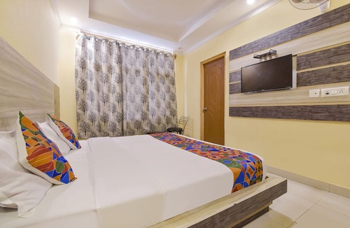 Landour Hotel | FabHotel Mountain View