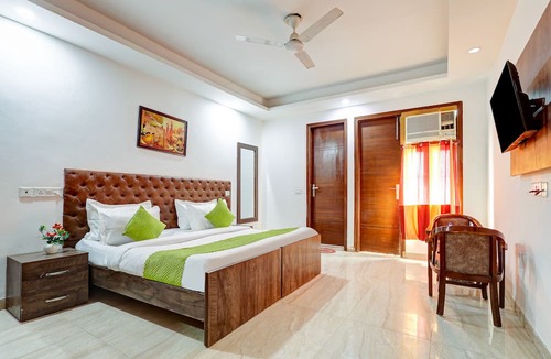 Chhatarpur Hotel | Mauryan Elite Hotel Qutab Minar Metro Station