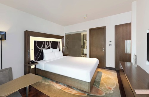 Aerocity Hotel | Grand Villa