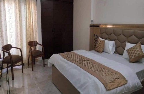 South Extension House | Room-home Stay Cum Bed and Breakfast
