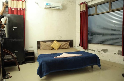 Paonta Sahib Hotel | The Brighton Hotel