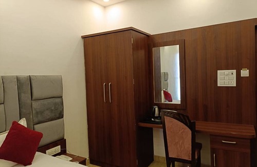 Siwan Hotel | HOTEL GRAND MAURYA & SPICE RESTAURANT