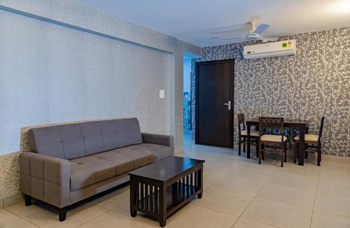Porvorim Hotel | Apricus VP Residency