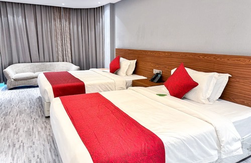 Banani Hotel | Hotel omni residency Baridhara