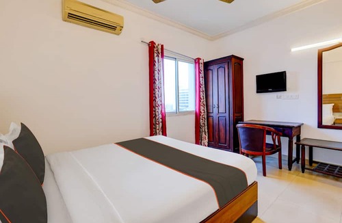 Thampanoor Hotel | Collection O Thampanoor Teekay Palace
