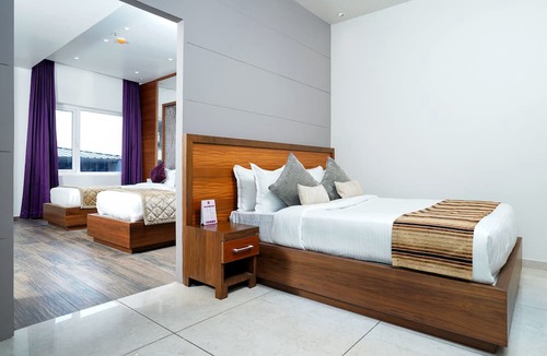 Azhinjilam Hotel | Nexstay Rivermouth International
