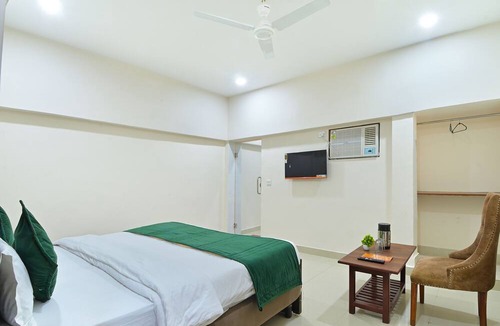 Paharganj Cabin | Chowdhry Tourist Lodge- Paharganj-NDLS