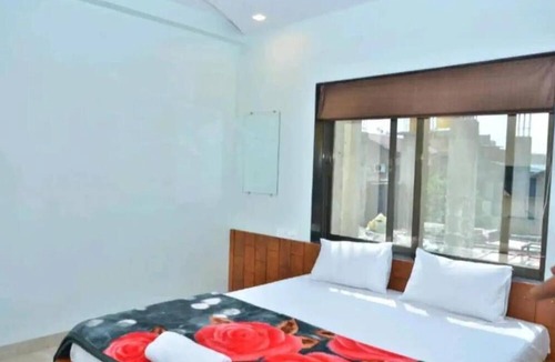 Bhilar Apartment | Unique Inn Villa Strawberry Farm Fragrance