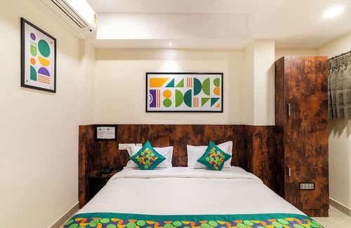 Porur Hotel | Treebo Rakshitha