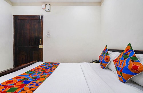 Manikonda Hotel | Fabhotel Hamsa The Right Choice