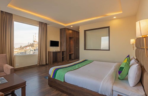 Kumharsain Hotel | Treebo The Northern Retreat Resort With Mountain View