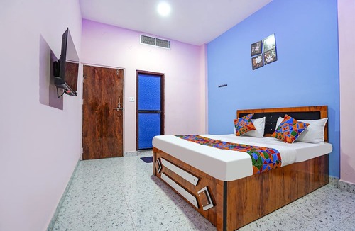 Nagpur Hotel | FabExpress Evaan Deluxe Rooms