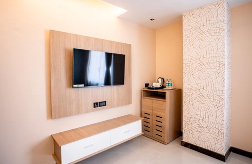 Patia Hotel | HOTEL LUCKY INDIA