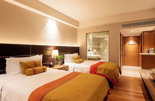 Barakhamba Hotel | The LaLiT New Delhi