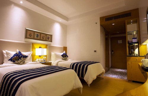 Vasundhara Hotel | Ramada by Wyndham Ghaziabad Vasundhara