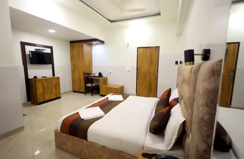 Raj Nagar Hotel | Hotel Krishna Sagar