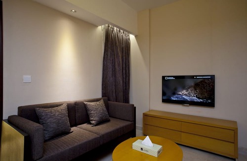 Banani Hotel | Lakeshore Banani
