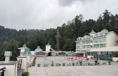 Kufri Hotel | Royal Tulip Shimla - Kufri