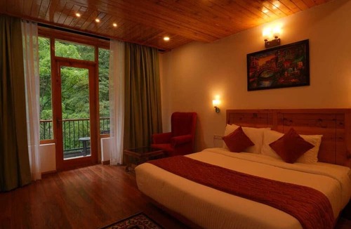 Ghiyagi Hotel | Bradhi - Riverside Resort Jibhi