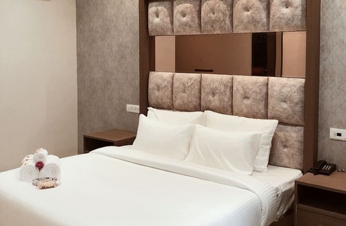 Chachyot Hotel | SPT Clarks Inn Suite Mandi