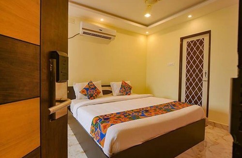 Chromepet Hotel | Fabhotel Saravana Executive