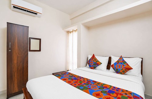 Sholinganallur Hotel | Fabhotel Nimalan Residency Sholinganallur