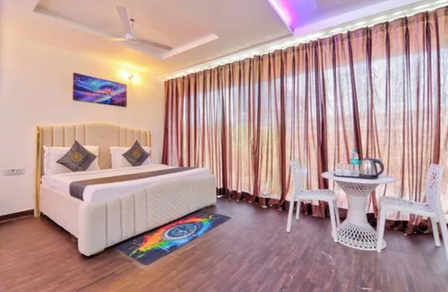 Pashim Vihar Hotel | Fabhotel Swastik